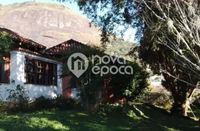 Casa com 4 quartos à venda na Rua João Alves de Moura, Iucas, Teresópolis