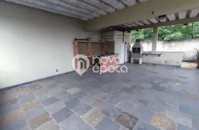 Quintino bocaiúva | casa de vila 2 quartos, sendo 1 suite
