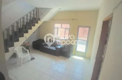 Casa em condomínio fechado com 5 quartos à venda na Rua Maria José, Madureira, Rio de Janeiro