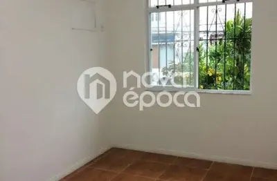 Casa com 2 quartos à venda na Rua das Rosas, Vila Valqueire, Rio de Janeiro
