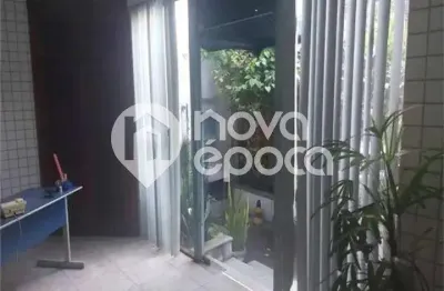 Prédio à venda na Rua Pereira Lópes, Benfica, Rio de Janeiro