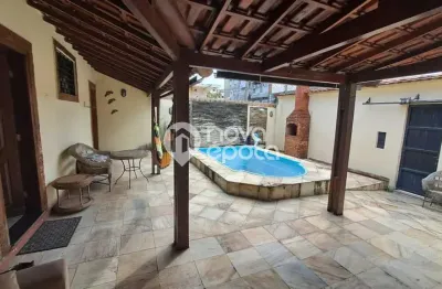 Casa em condomínio fechado com 3 quartos à venda na Rua Carice, Tauá, Rio de Janeiro