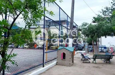 Casa em condomínio fechado com 4 quartos à venda na Estrada do Galeão, Portuguesa, Rio de Janeiro