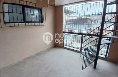 Casa com 3 quartos à venda na Rua Alberto Nepomuceno, Ramos, Rio de Janeiro