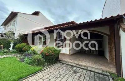 Casa com 2 quartos à venda na Rua Galo Branco, Jardim Guanabara, Rio de Janeiro