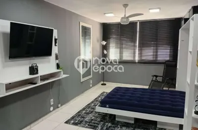 Kitnet / Stúdio à venda na Rua Mayrink Veiga, Centro, Rio de Janeiro