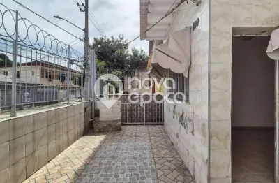 Casa com 2 quartos à venda na Rua Pajuçara, Cocotá, Rio de Janeiro