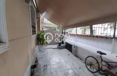 Casa em condomínio fechado com 2 quartos à venda na Rua Araxá, Grajaú, Rio de Janeiro