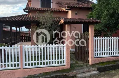 Casa com 3 quartos à venda na Rua das Laranjeiras, Retiro (Bacaxá), Saquarema