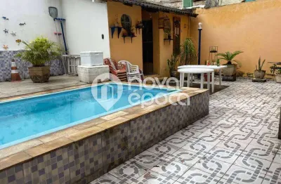 Casa com 3 quartos à venda na Rua Licínio Barcelos, Irajá, Rio de Janeiro