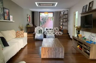 Casa com 4 quartos à venda na Rua Caruaru, Grajaú, Rio de Janeiro
