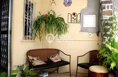 Casa com 5 quartos à venda na Rua Uberaba, Grajaú, Rio de Janeiro