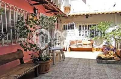 Casa com 5 quartos à venda na Rua Guaxupé, Tijuca, Rio de Janeiro