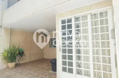Casa em condomínio fechado com 3 quartos à venda na Rua Filomena Nunes, Olaria, Rio de Janeiro