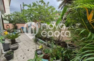Casa com 3 quartos à venda na Rua Mariana Portela, Sampaio, Rio de Janeiro