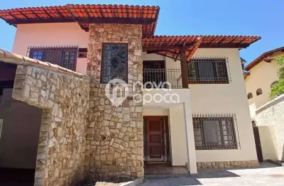 Casa com 4 quartos à venda na Rua Alfredo Magioli, Grajaú, Rio de Janeiro