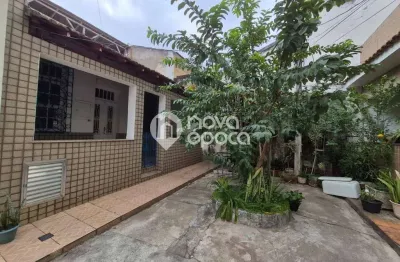Casa em condomínio fechado com 2 quartos à venda na Rua Uberaba, Grajaú, Rio de Janeiro