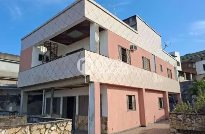Casa com 5 quartos à venda na Rua Anajamirim, Tauá, Rio de Janeiro