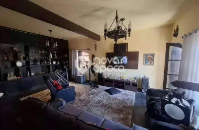 Casa com 6 quartos à venda na Rua Doutor Manuel Marreiros, Bancários, Rio de Janeiro