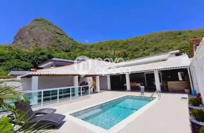 Casa em condomínio fechado com 4 quartos à venda na Rua Fritz Feig, Jacarepaguá, Rio de Janeiro