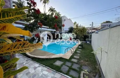 Casa com 5 quartos à venda na Rua Engenheiro Rozauro Zambrano, Jardim Guanabara, Rio de Janeiro
