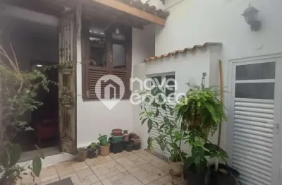 Casa em condomínio fechado com 3 quartos à venda na Rua do Catete, Catete, Rio de Janeiro