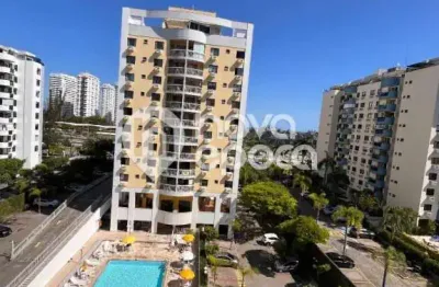Recreio dos Bandeirantes | Apartamento 3 quartos, sendo 1 suite