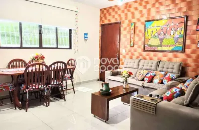 Casa com 3 quartos à venda na Rua Garcia Vasques, Piedade, Rio de Janeiro