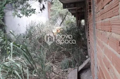 Terreno à venda na Rua Cadete Polônia, Sampaio, Rio de Janeiro
