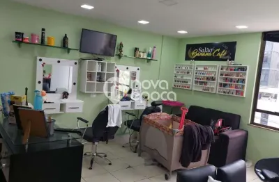 Sala comercial à venda na Avenida Geremário Dantas, Pechincha, Rio de Janeiro