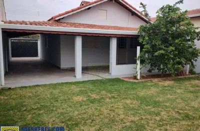 Casa / sobrado no parque residencial groot em holambra