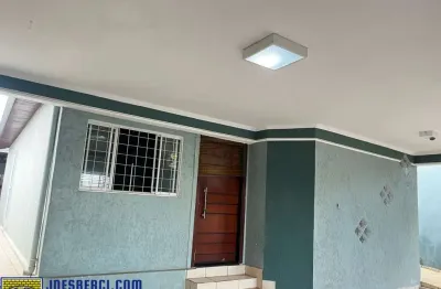 Casa com 3 quartos à venda na Rua Eulene Mariano De Souza, 313, Flândria, Pompéia
