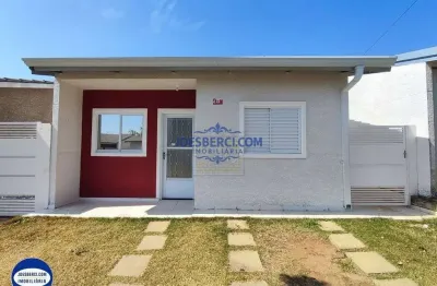 Casa em condomínio fechado com 2 quartos à venda na rua 9, 122, jardim das tulipas, holambra por r$ 550.000