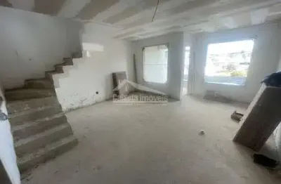 Compre Casa com 3 Dormitorios  1 Suite  4 Vagas e com 170M em Cabral por R 1075000  Imovel