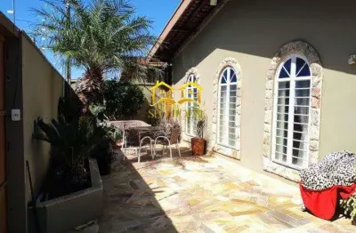 Casa com 3 quartos à venda na rua domingos de rocco, 170, parque são quirino, campinas, 226 m2 por r$ 790.000