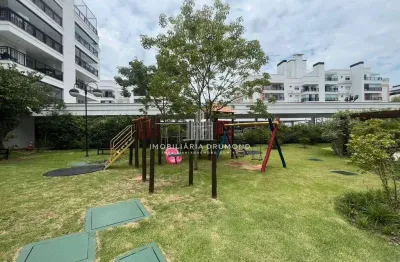 Apartamento com 3 quartos para alugar na Rua João Meirelles, 1451, Abraão, Florianópolis