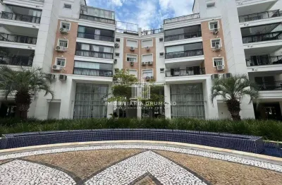 Apartamento com 3 quartos para alugar na Rua João Meirelles, 1451, Abraão, Florianópolis