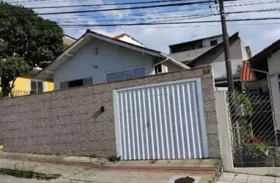 Casa com 3 quartos para alugar na Rua Caibi, 34, Bela Vista, São José