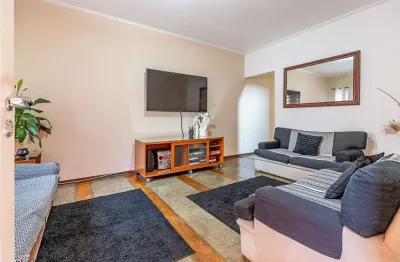 Casa com 3 dormitórios à venda, 141 m² por R$ 749.000 - Jardim das Flores - São Paulo/SP