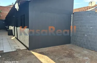 Casa para venda com 126 m² e 2 quartos em Jardim Ivone, Bauru - SP