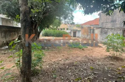 Terreno à venda na Vila Camargo, Bauru 