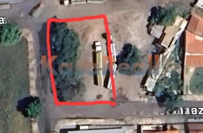 Terreno para venda com 701 m² em Jardim Cruzeiro do Sul, Bauru - SP