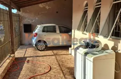 Casa para venda com 200 m² e 3 quartos em jardim redentor, bauru - sp