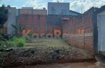 Terreno à venda no Jardim Silvestre, Bauru