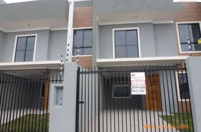 Triplex a venda no bairro uberaba de frente para a rua