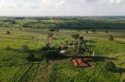 Fazenda à venda na Zona Rural, Palmeira D'Oeste 