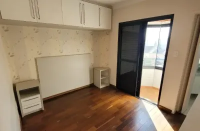 Apartamento Amplo com 82m² - 3 Dormitórios e 1 Suíte com varanda e 2 Vagas. No coração do Carrão.