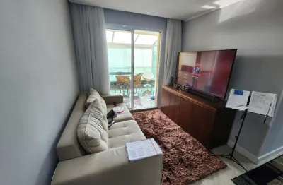 Lindo Garden com 93m² - 3 Dormitórios, 1 Suíte - 2 Vagas e 2 Varandas