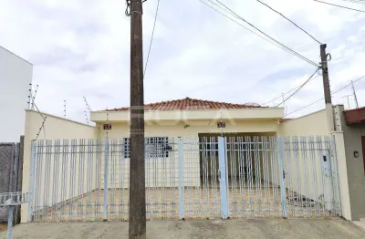 Casa de 3 dormitórios com suíte e churrasqueira no jardim são joão batista