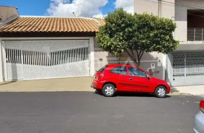 Casa de alto padrão com 3 dormitórios no jardim de cresci, são carlos